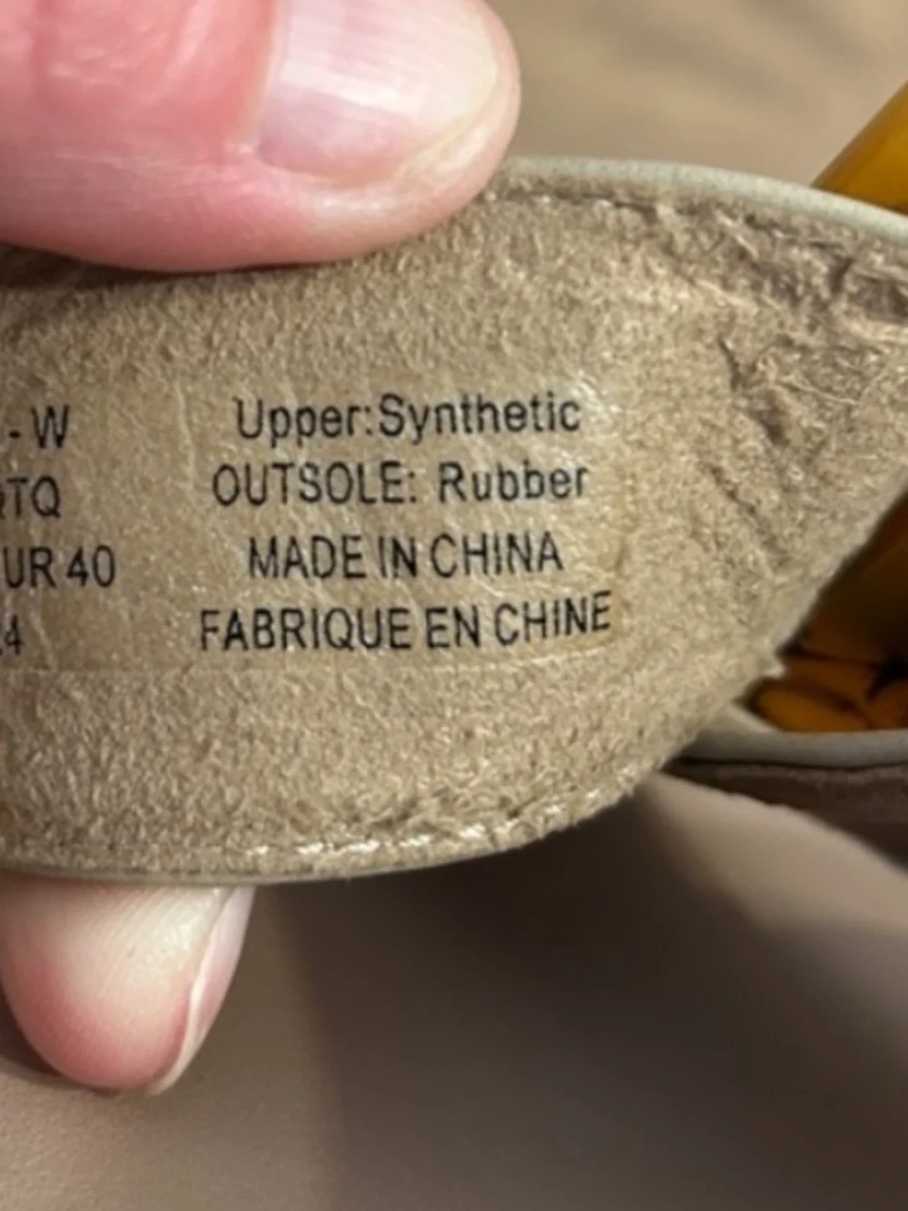 OluKai Lai Slide Sandals Tan Beige Tortoiseshell Buckle Comfort Flat 10 EU 40 S